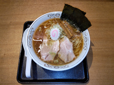 中華そば(950円)